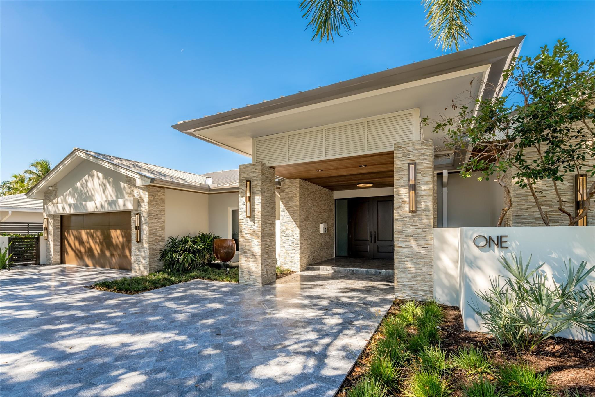 1 Compass Ln