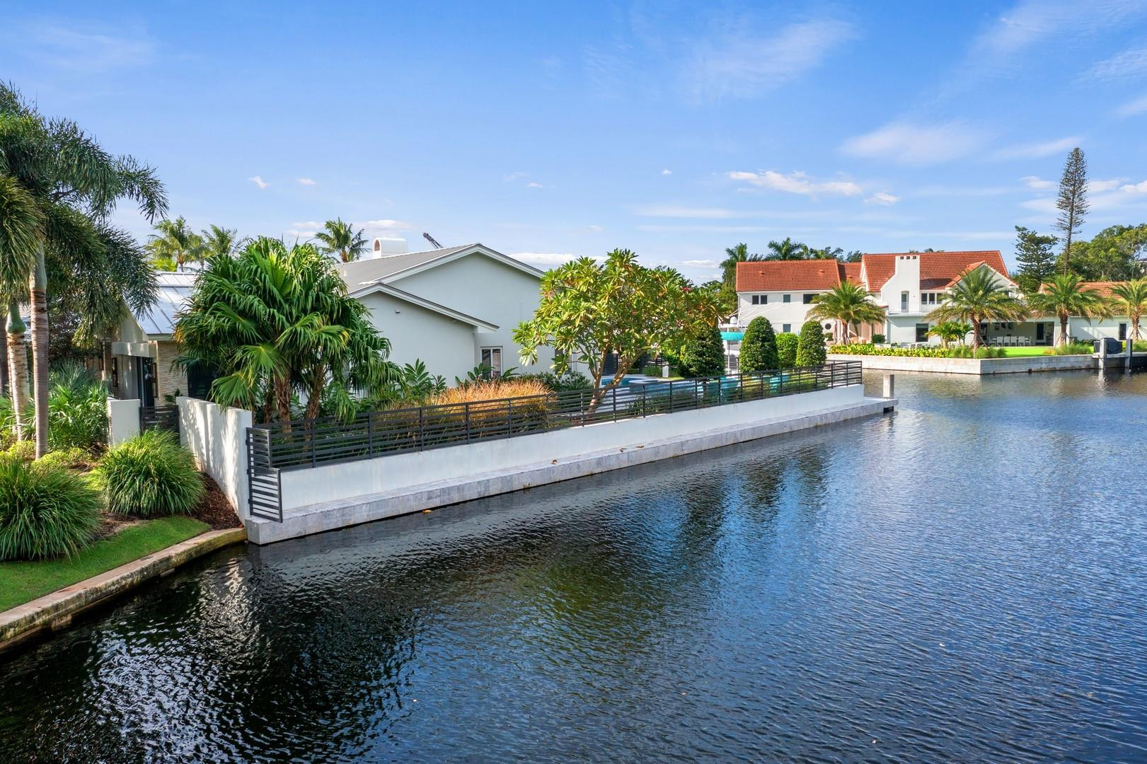 1 Compass Ln