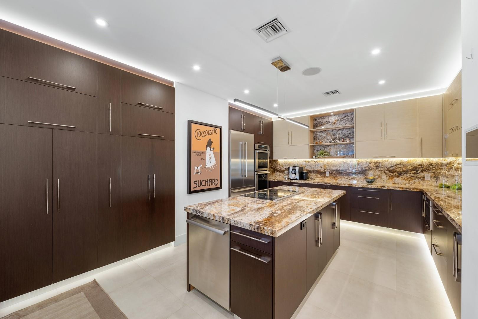 1 Compass Ln