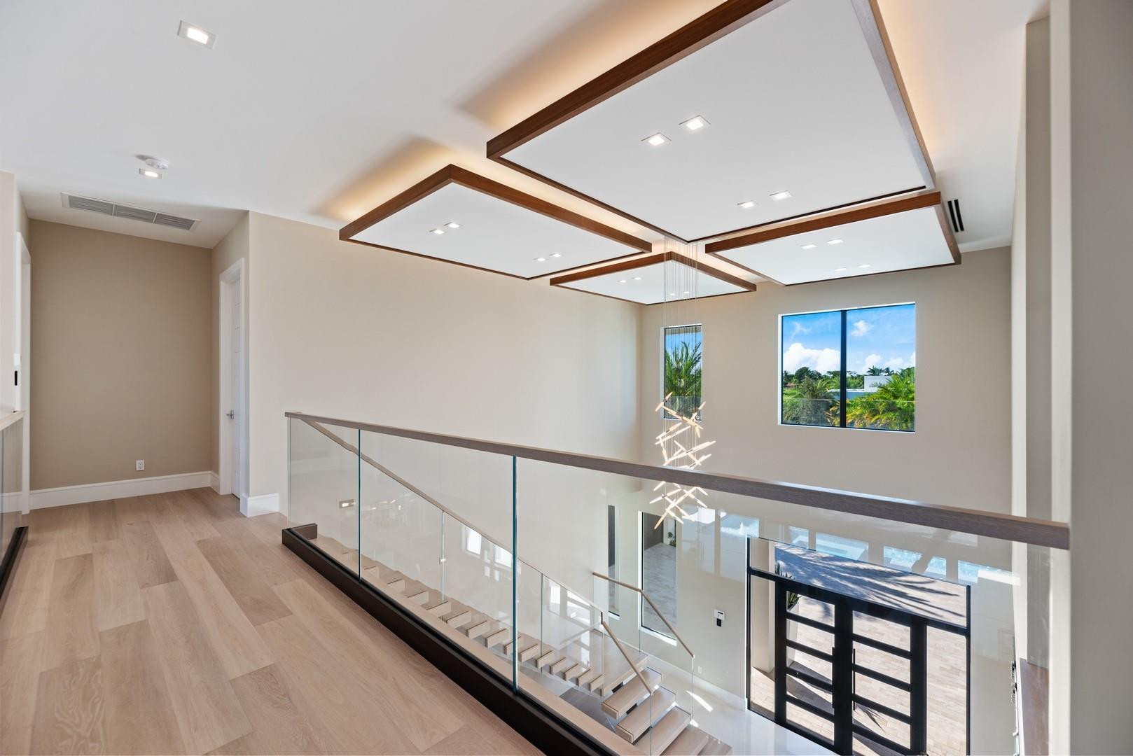 4028 Country Club Ln