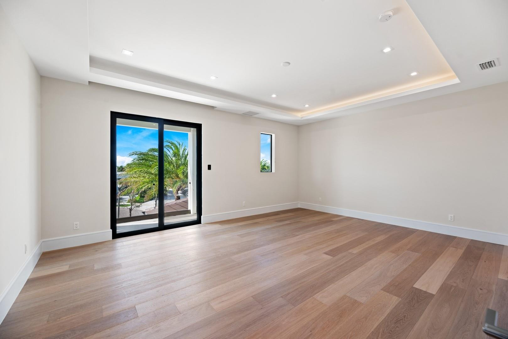 4028 Country Club Ln