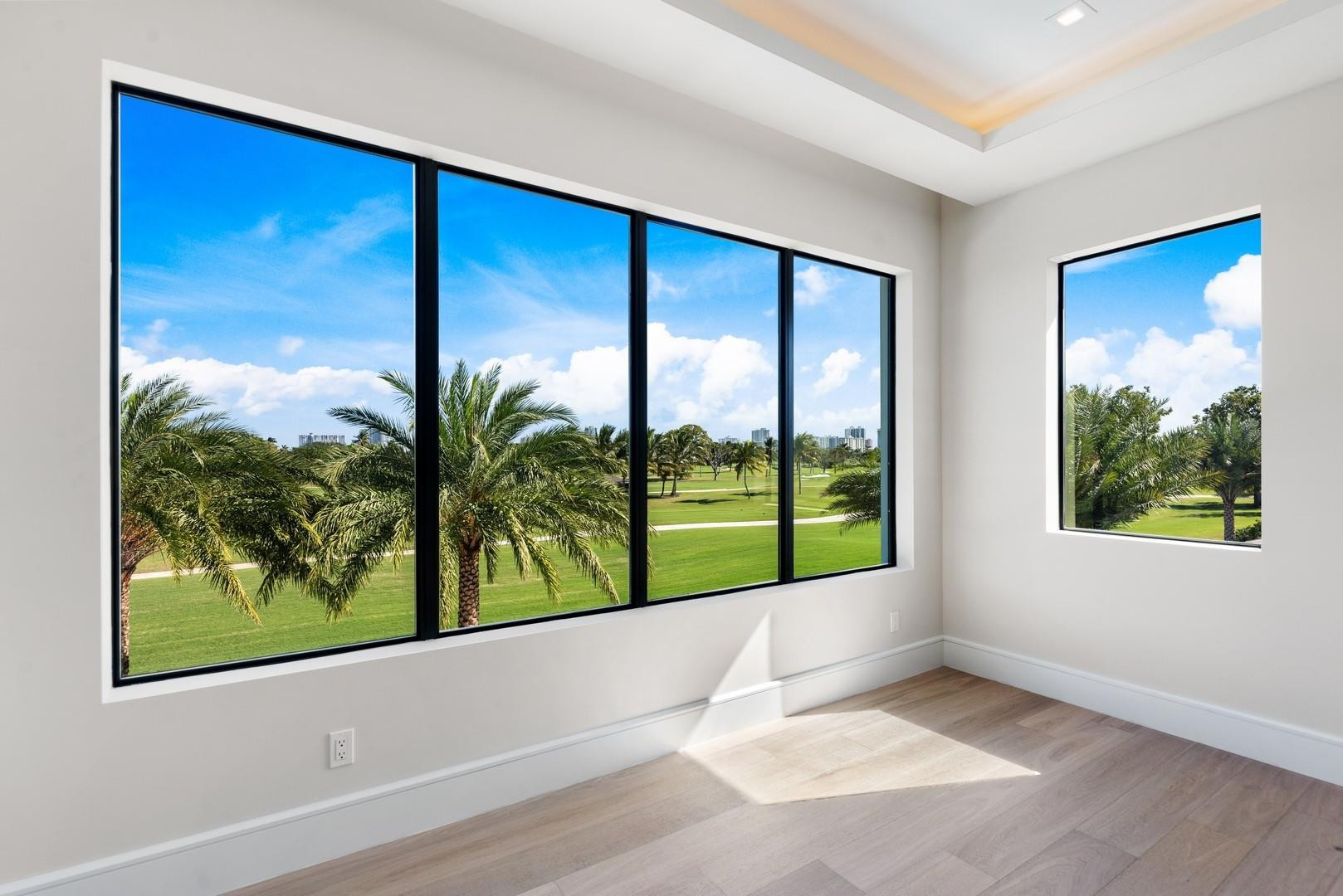 4028 Country Club Ln