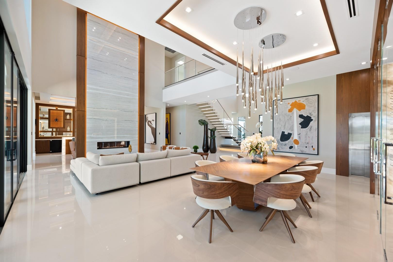 4028 Country Club Ln