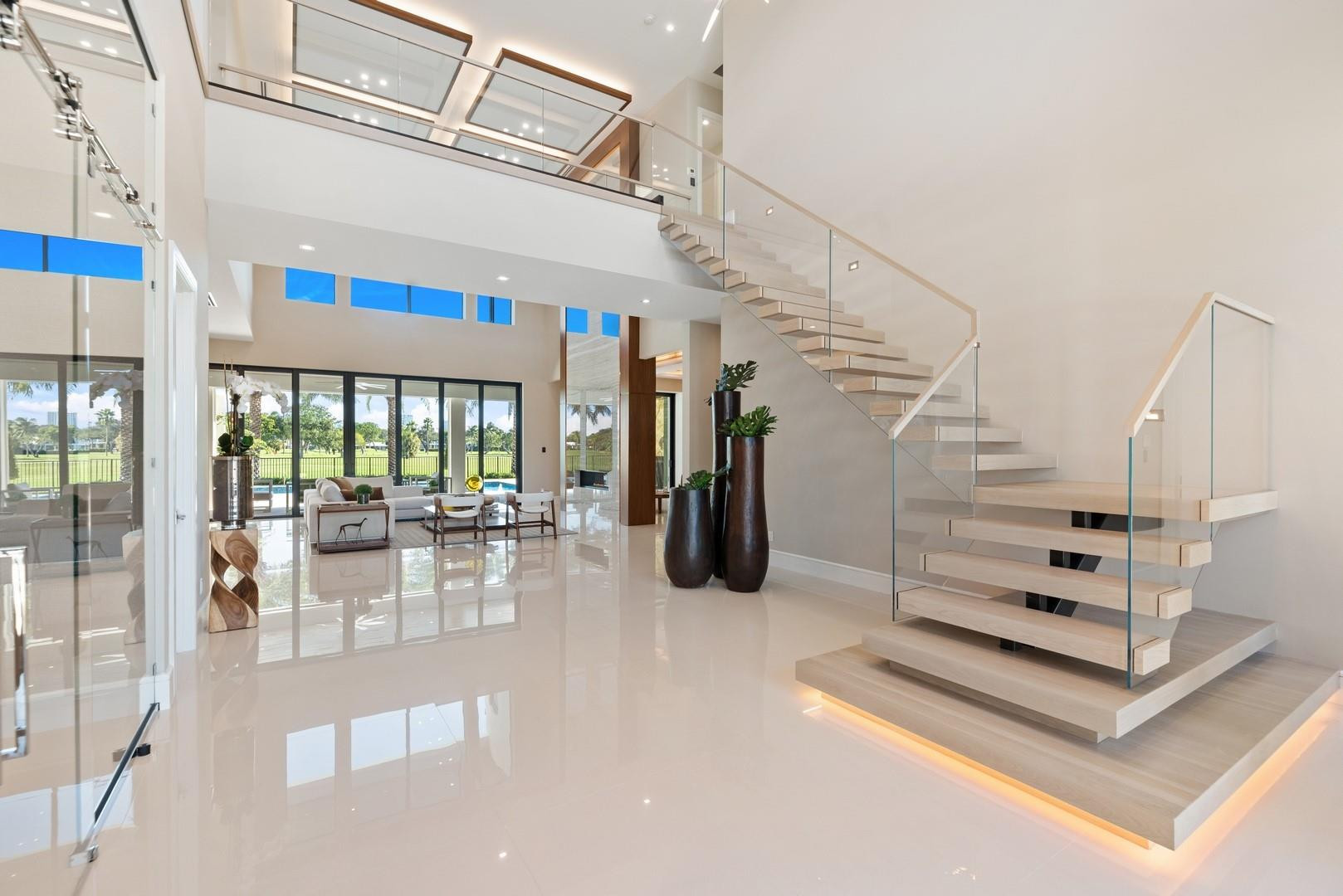 4028 Country Club Ln