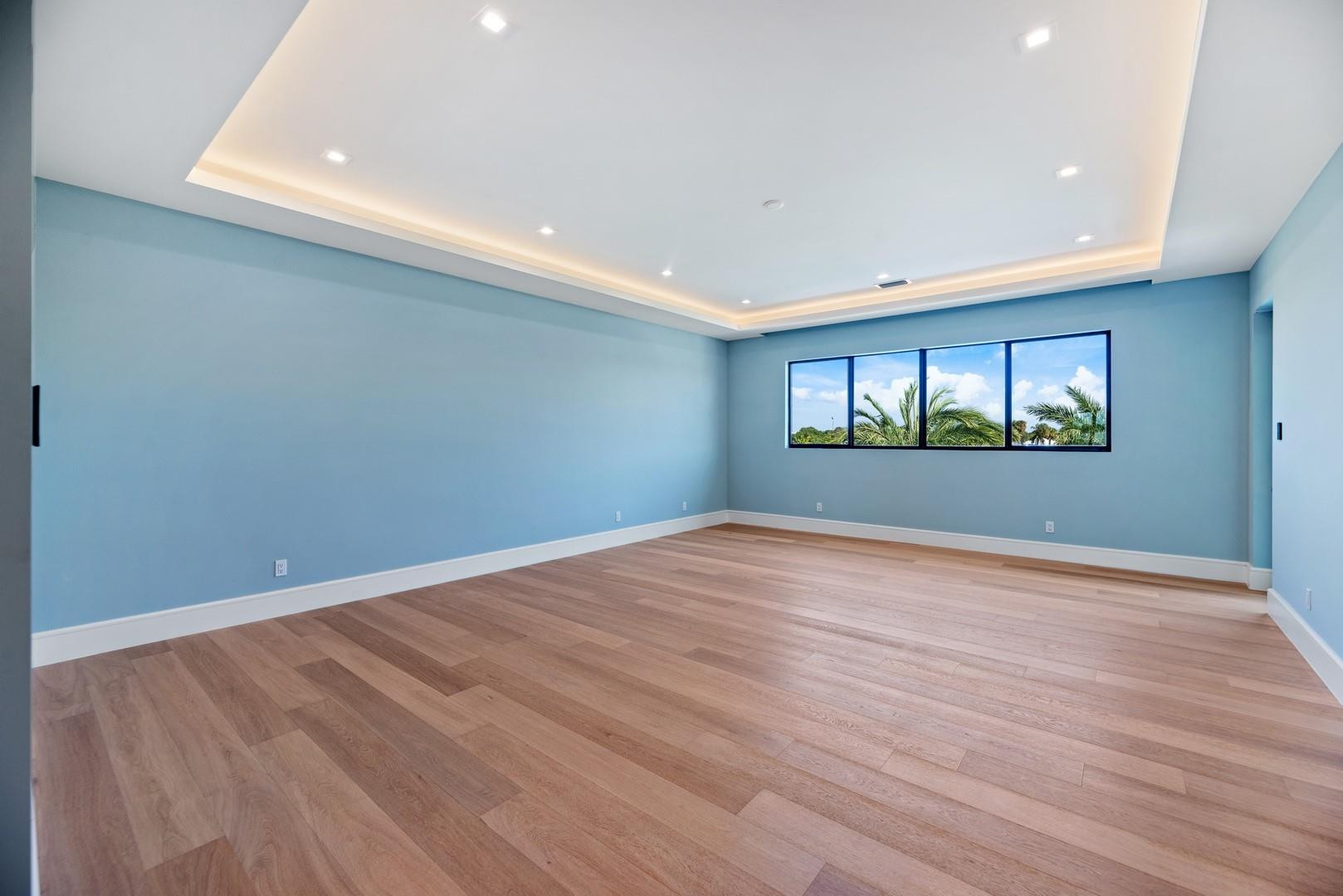 4028 Country Club Ln