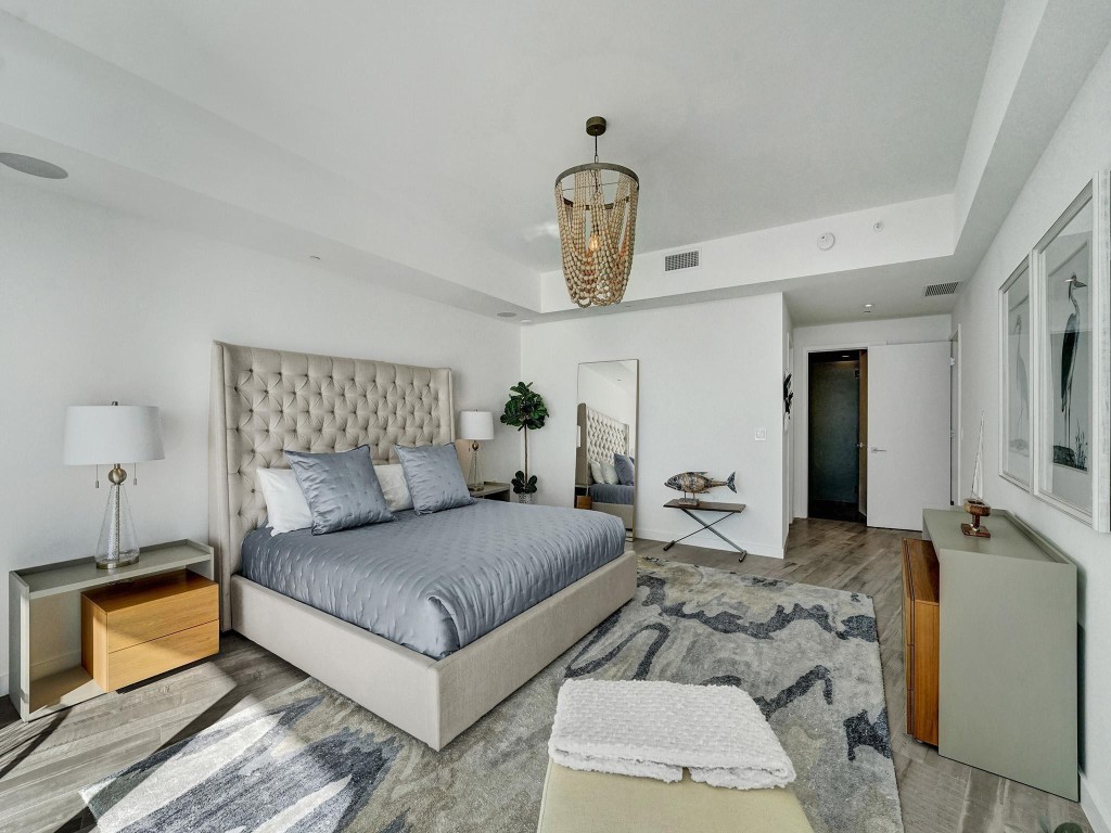 2200 N Ocean Blvd N903