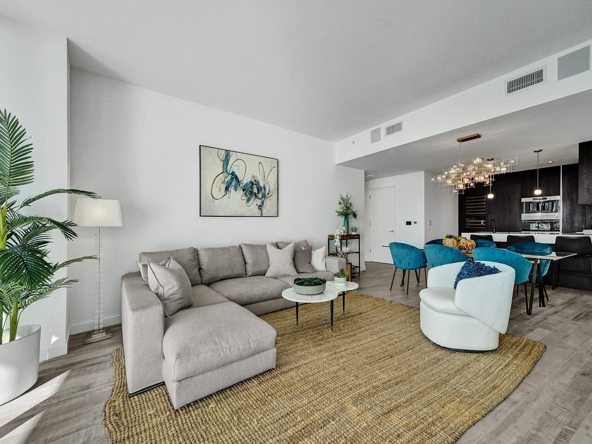 2200 N Ocean Blvd N903