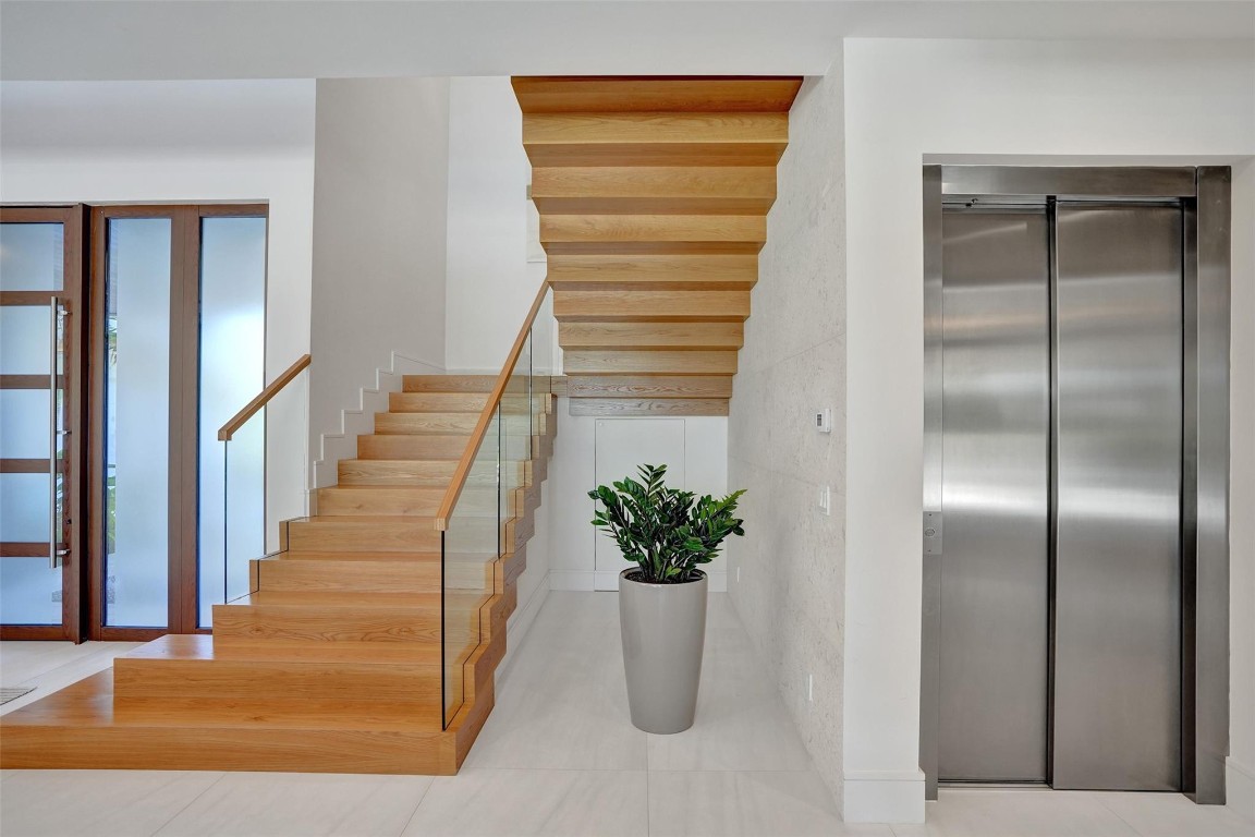 2336 Coral Ridge View Dr