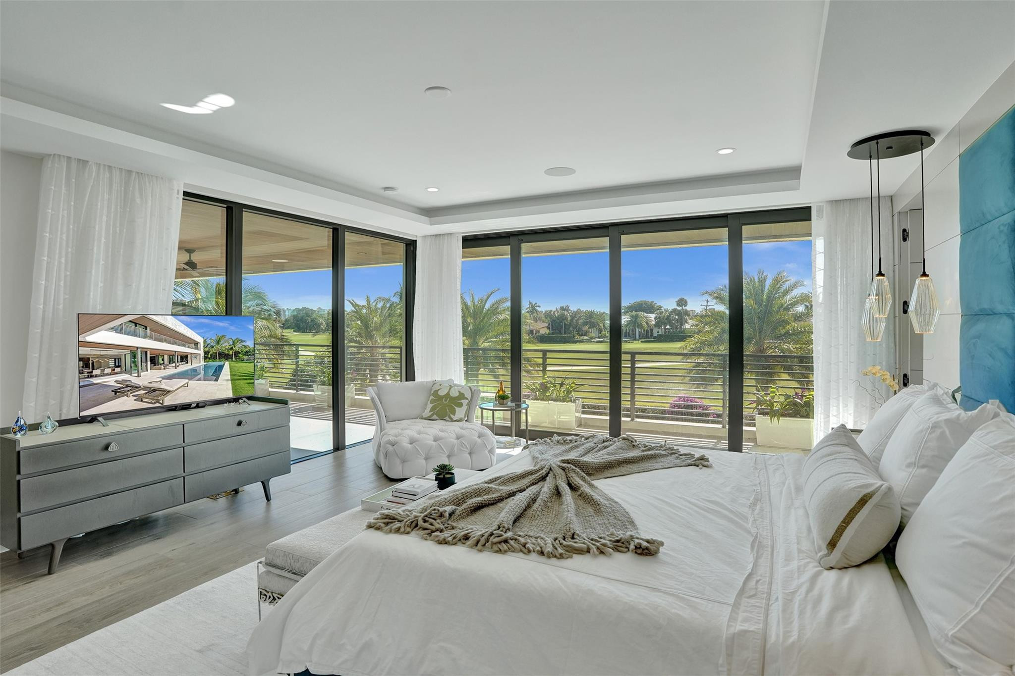 2336 Coral Ridge View Dr