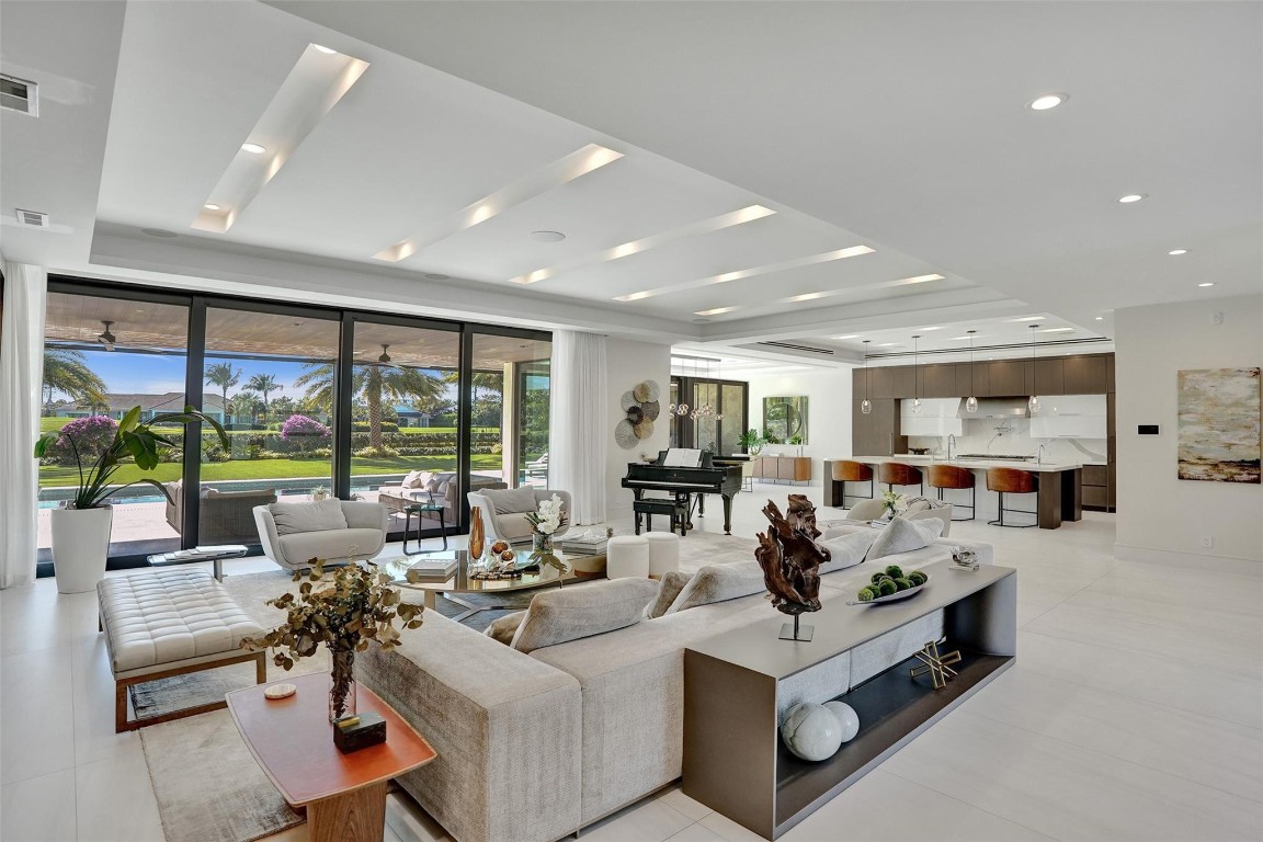 2336 Coral Ridge View Dr