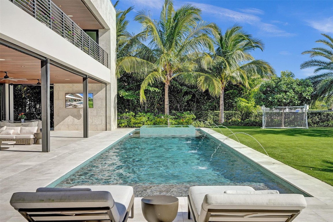 2336 Coral Ridge View Dr