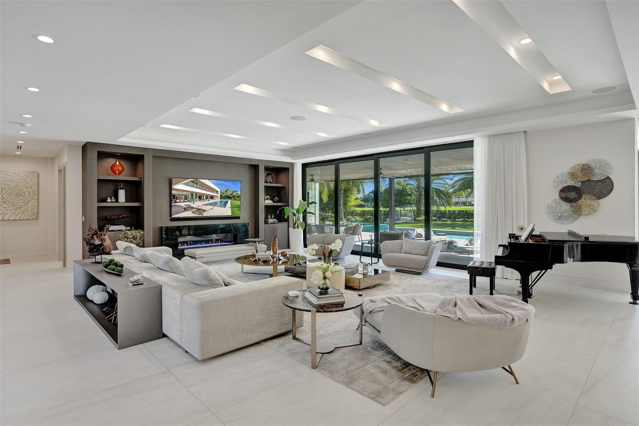 2336 Coral Ridge View Dr