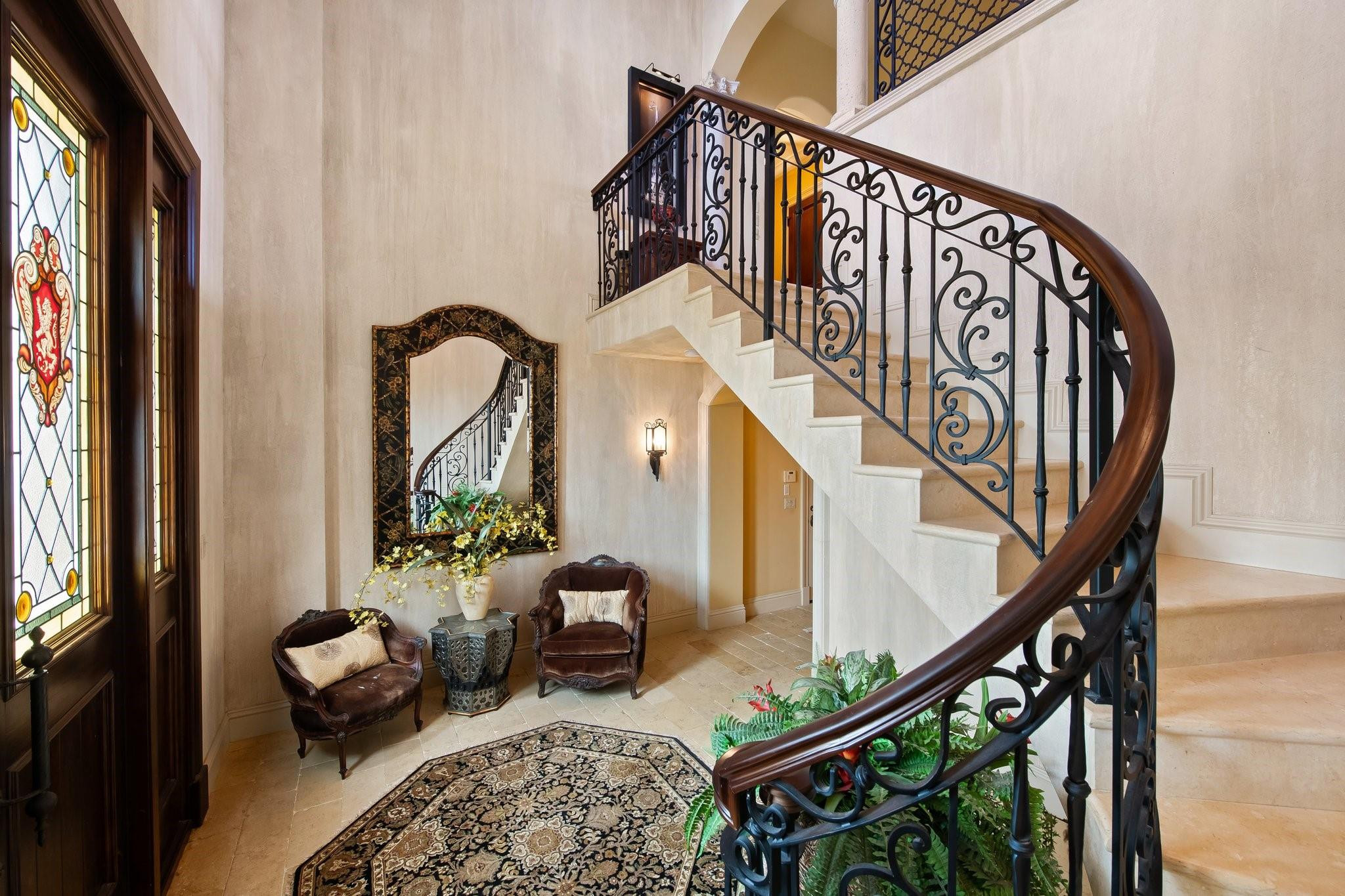 955 Hillsboro Mile