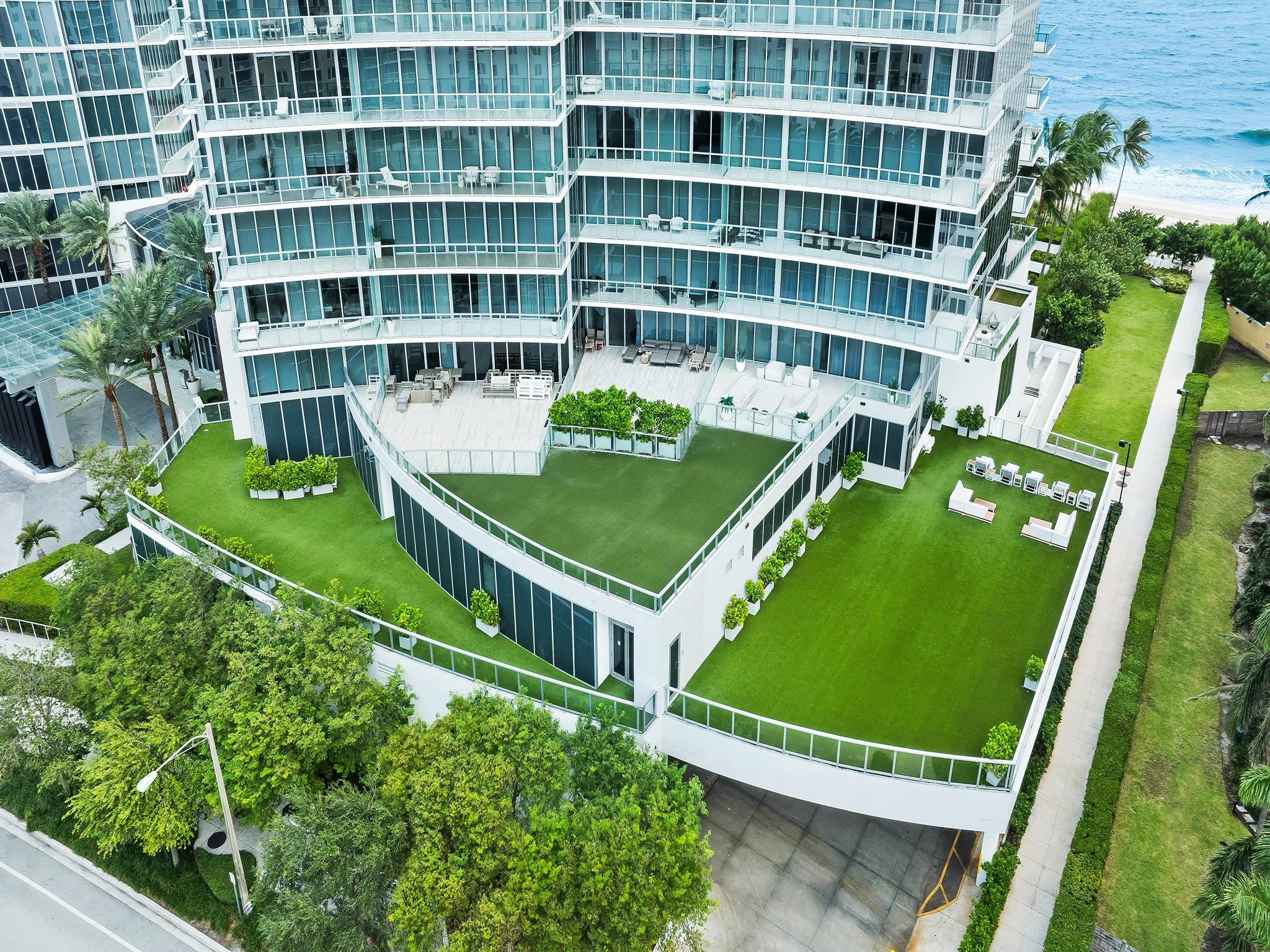 2200 N Ocean Blvd N903