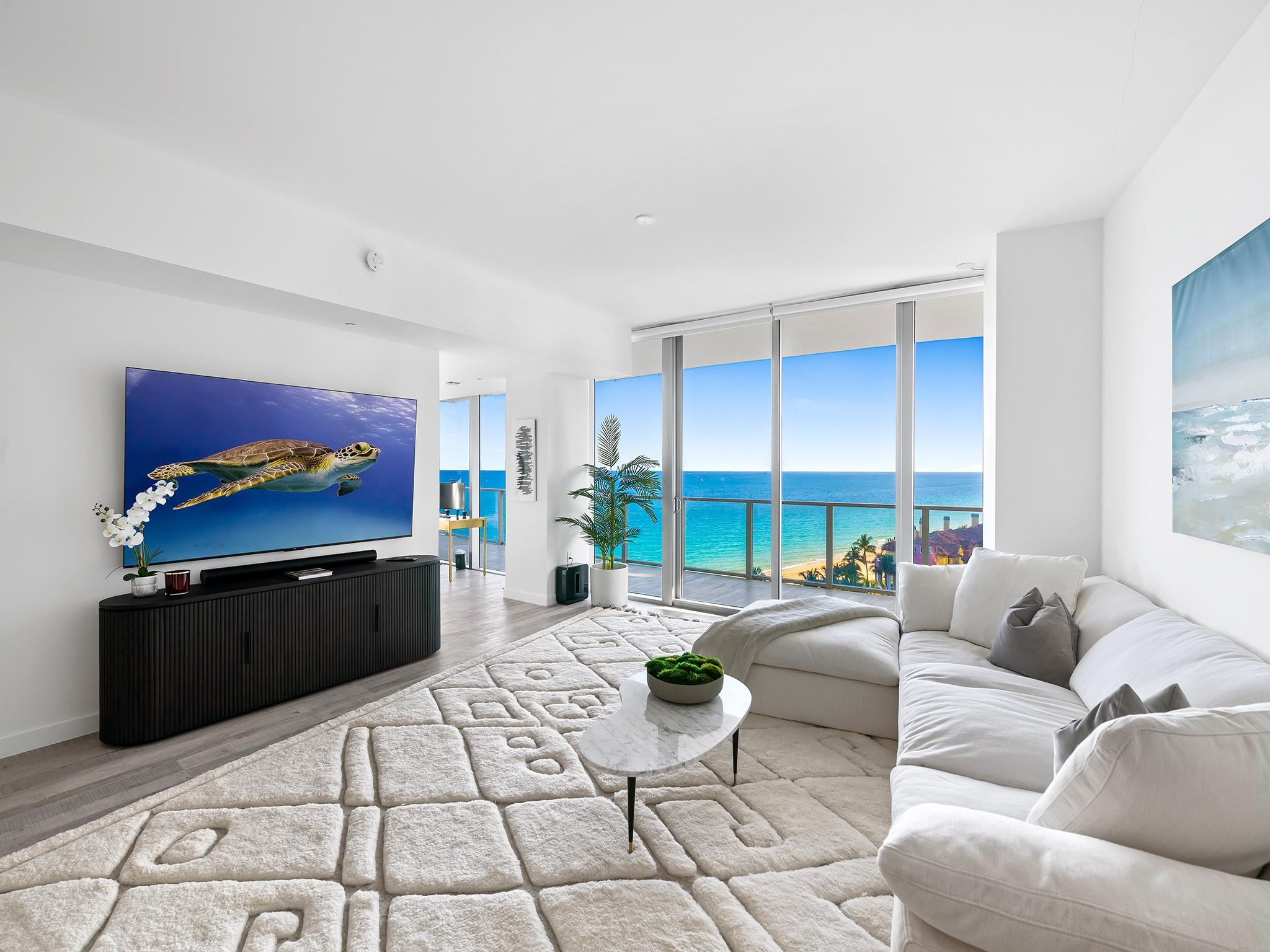 2200 N Ocean Blvd N903