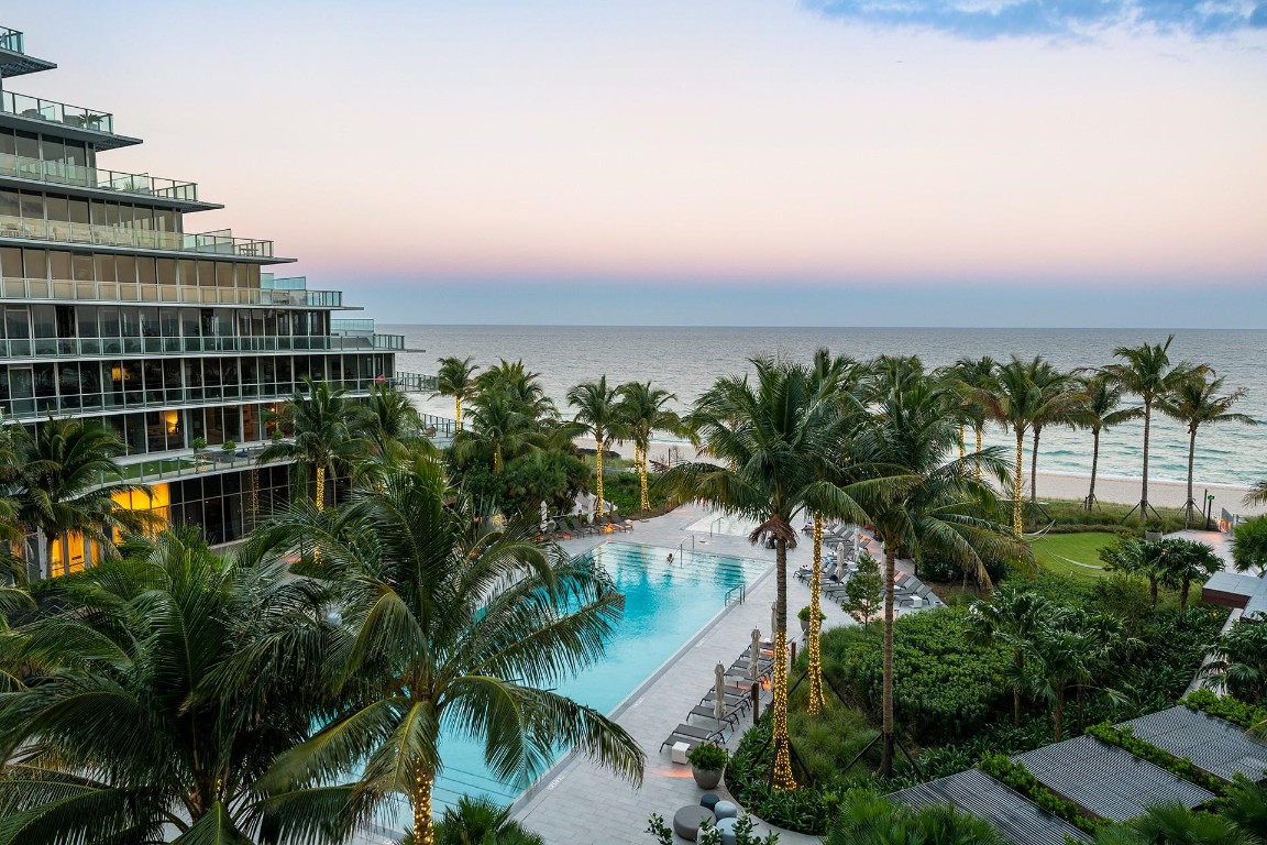 2200 N Ocean Blvd N903