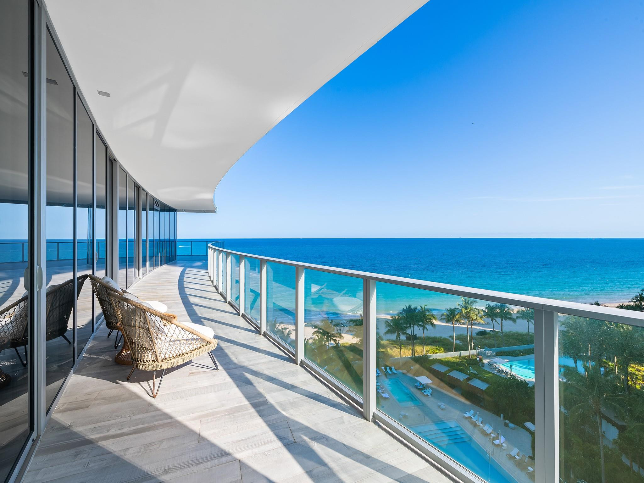 2200 N Ocean Blvd N903