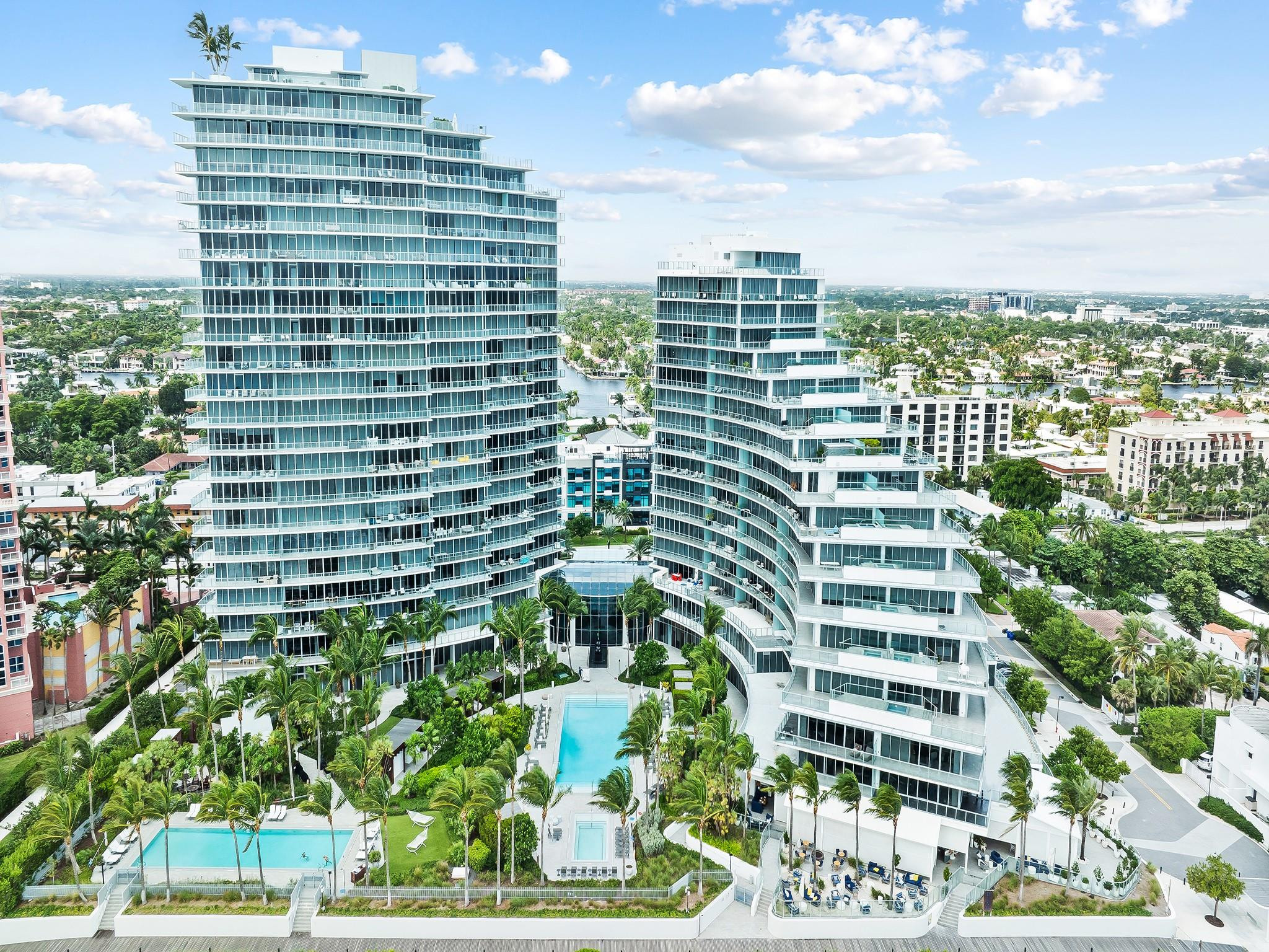 2200 N Ocean Blvd N903