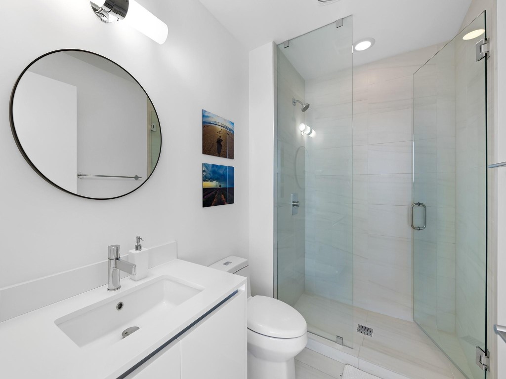 2200 N Ocean Blvd N903