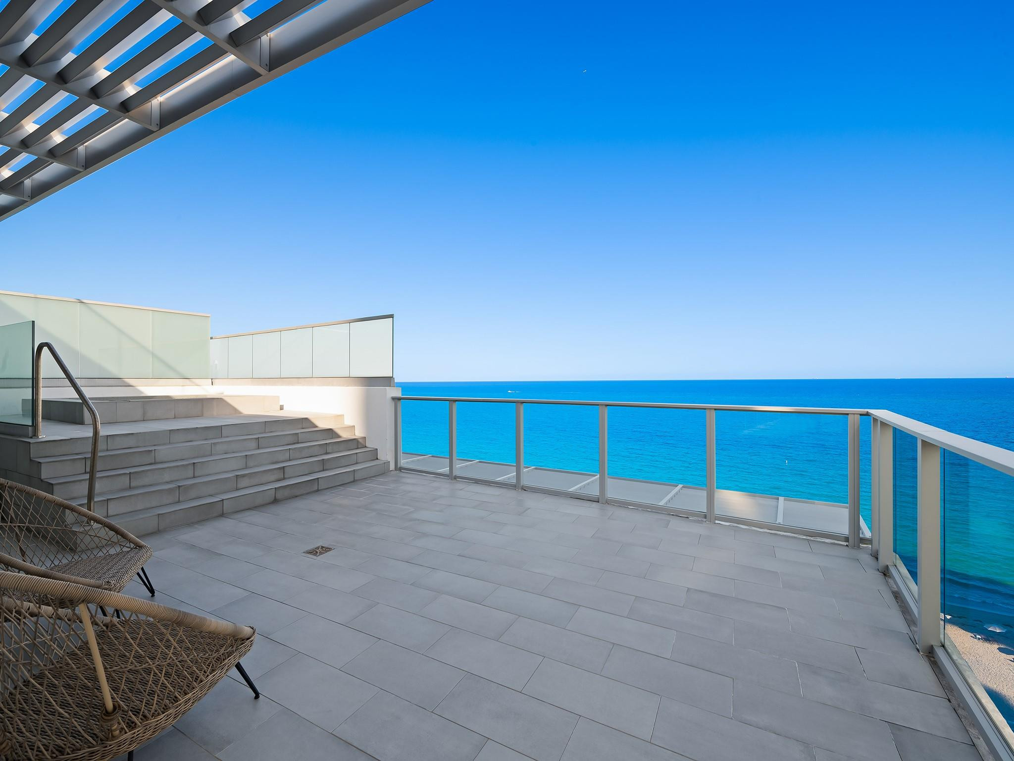 2200 N Ocean Blvd N903