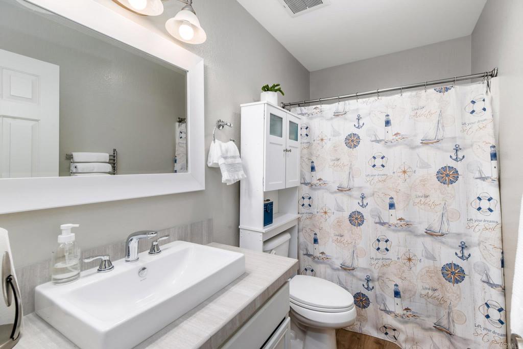 131 Playa Del Rey Avenue