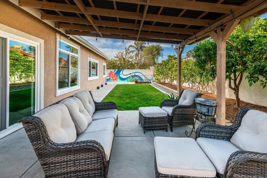 131 Playa Del Rey Avenue