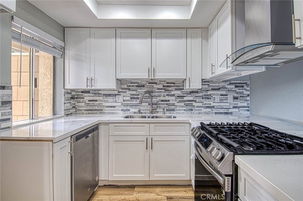 3340 E Collins Avenue 14