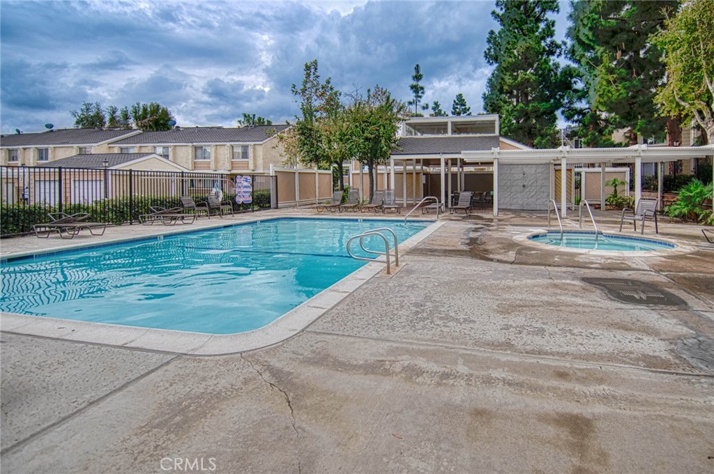 3340 E Collins Avenue 14