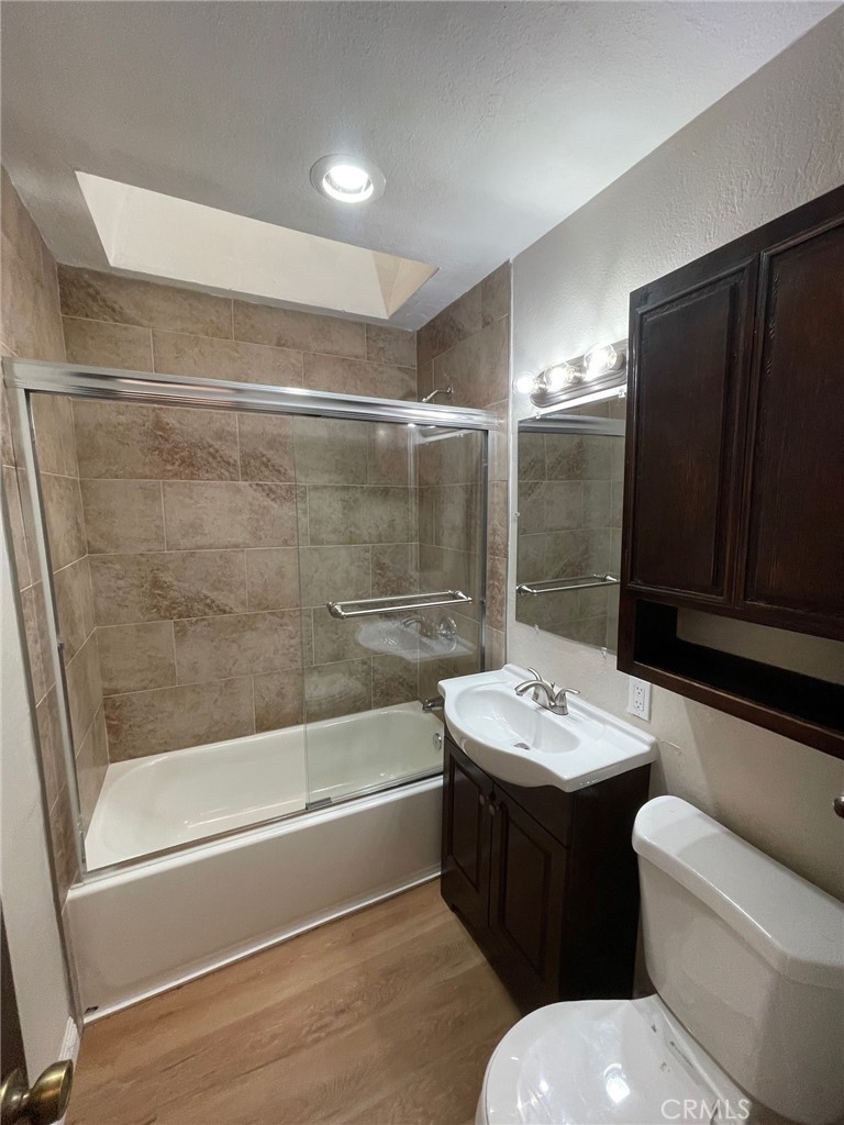 880 S Sherman Avenue