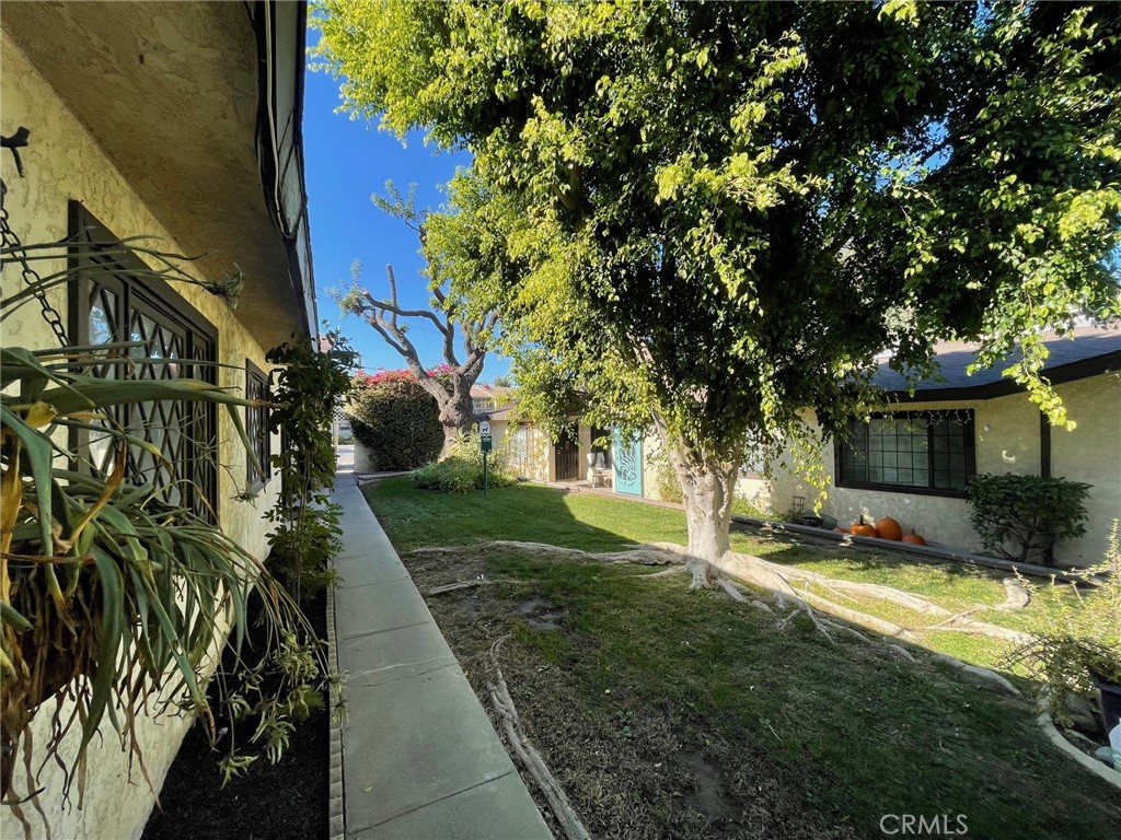 880 S Sherman Avenue