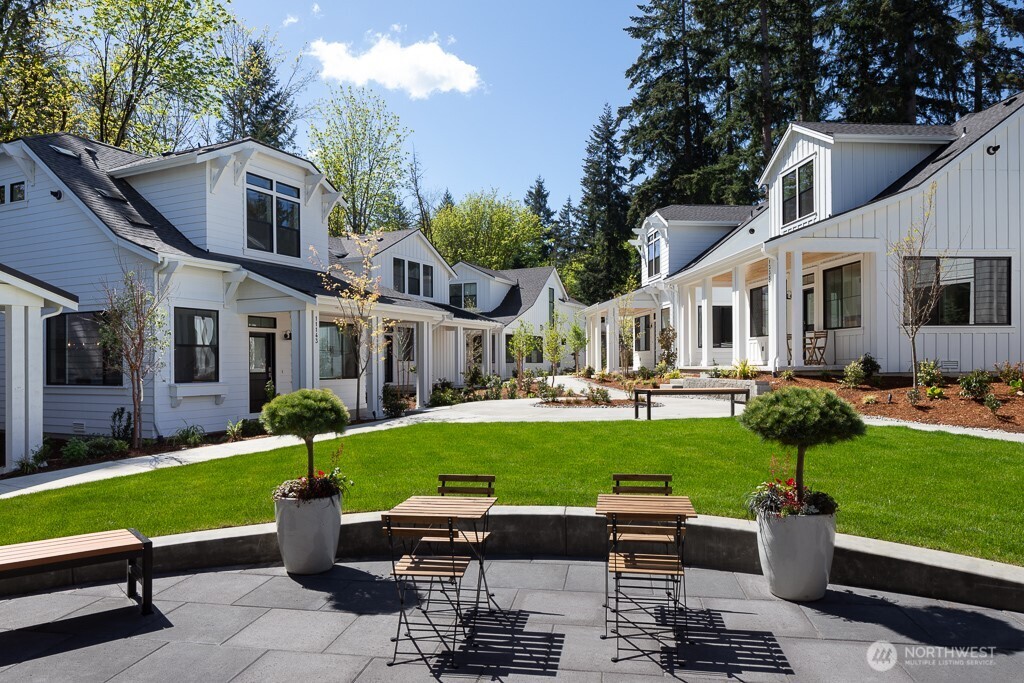 13496 (HS 7) NE 112th Place