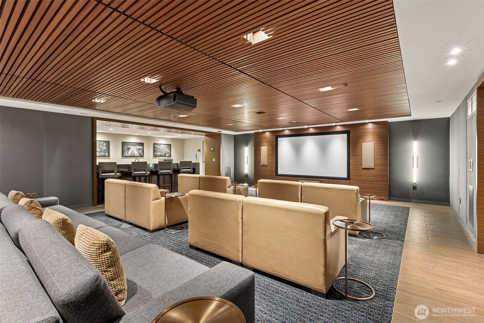 588 Bell Street Unit: 606S