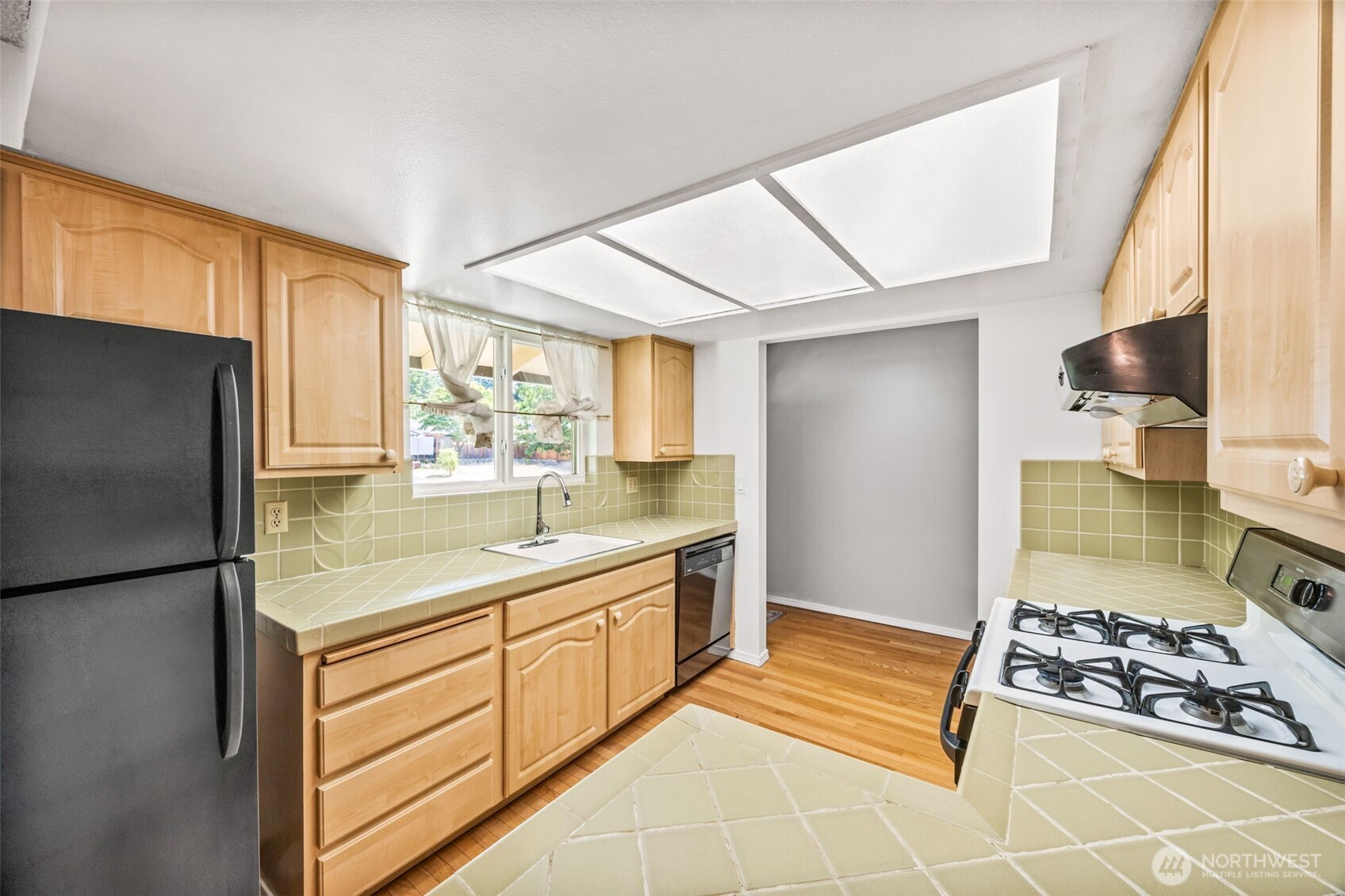 10103 162nd Place NE