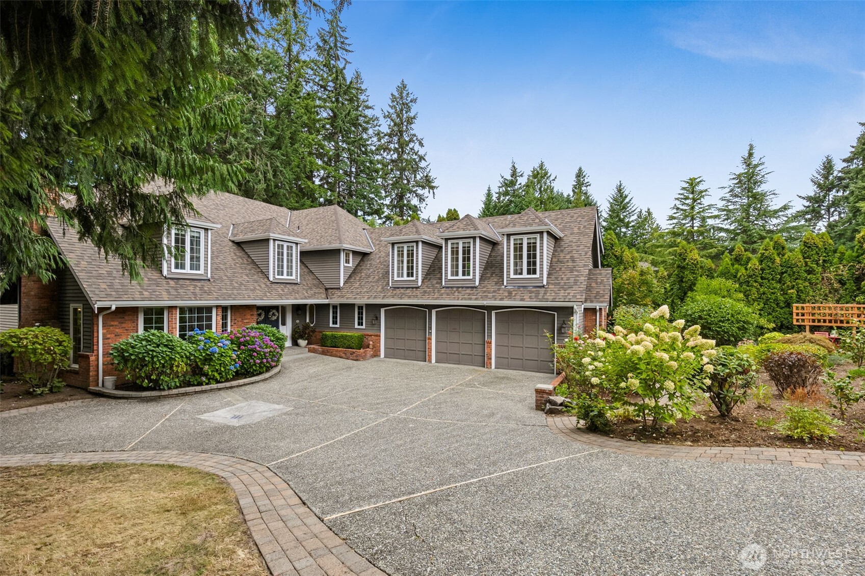 3385 126th Avenue NE
