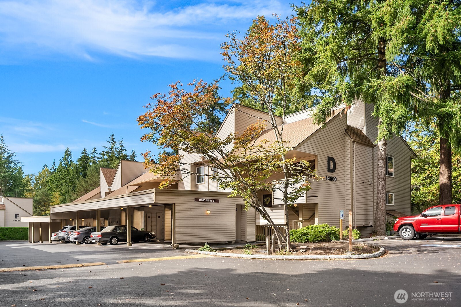 14600 NE 45th Street Unit: D11