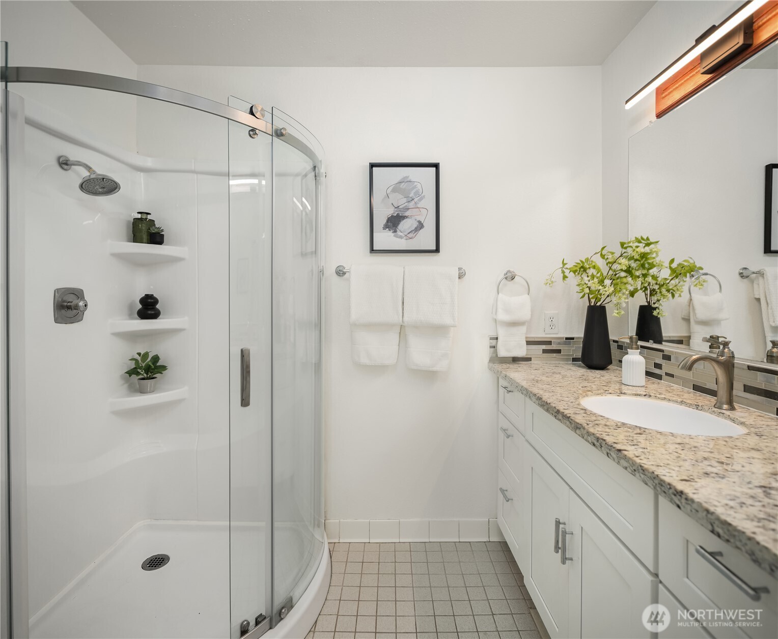 12517 NE 23rd Place Unit: B4