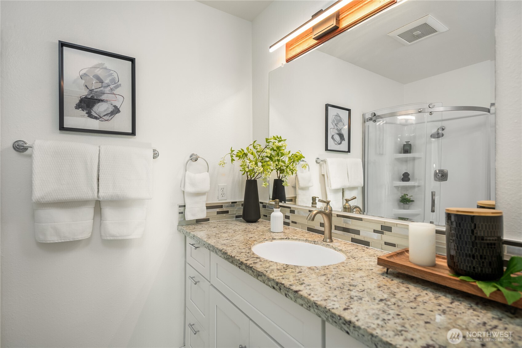 12517 NE 23rd Place Unit: B4