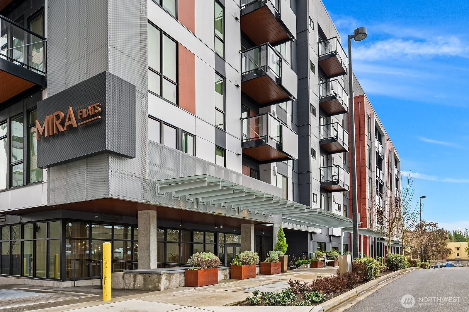 1085 103rd Avenue NE Unit: 124