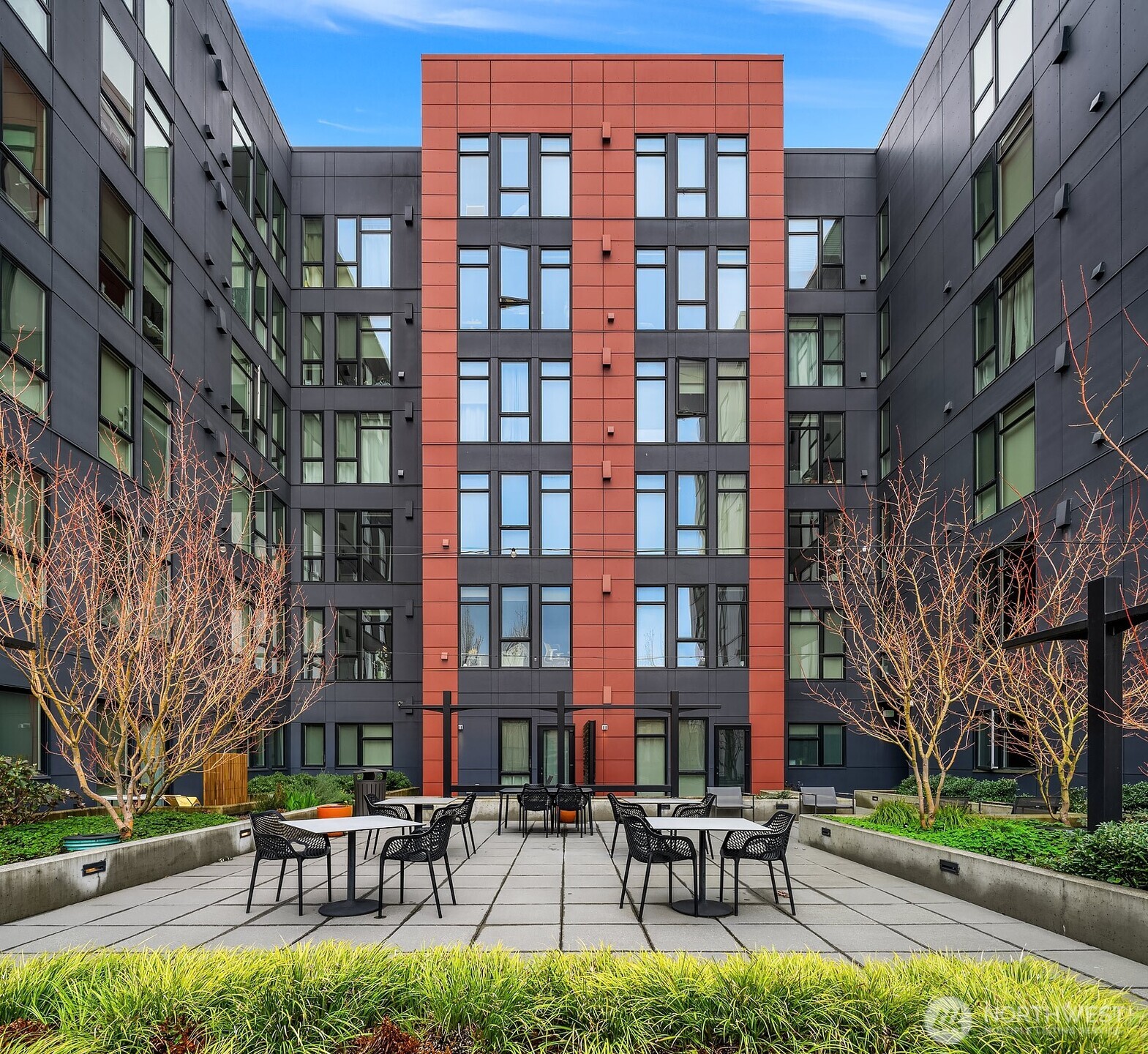 1085 103rd Avenue NE Unit: 124