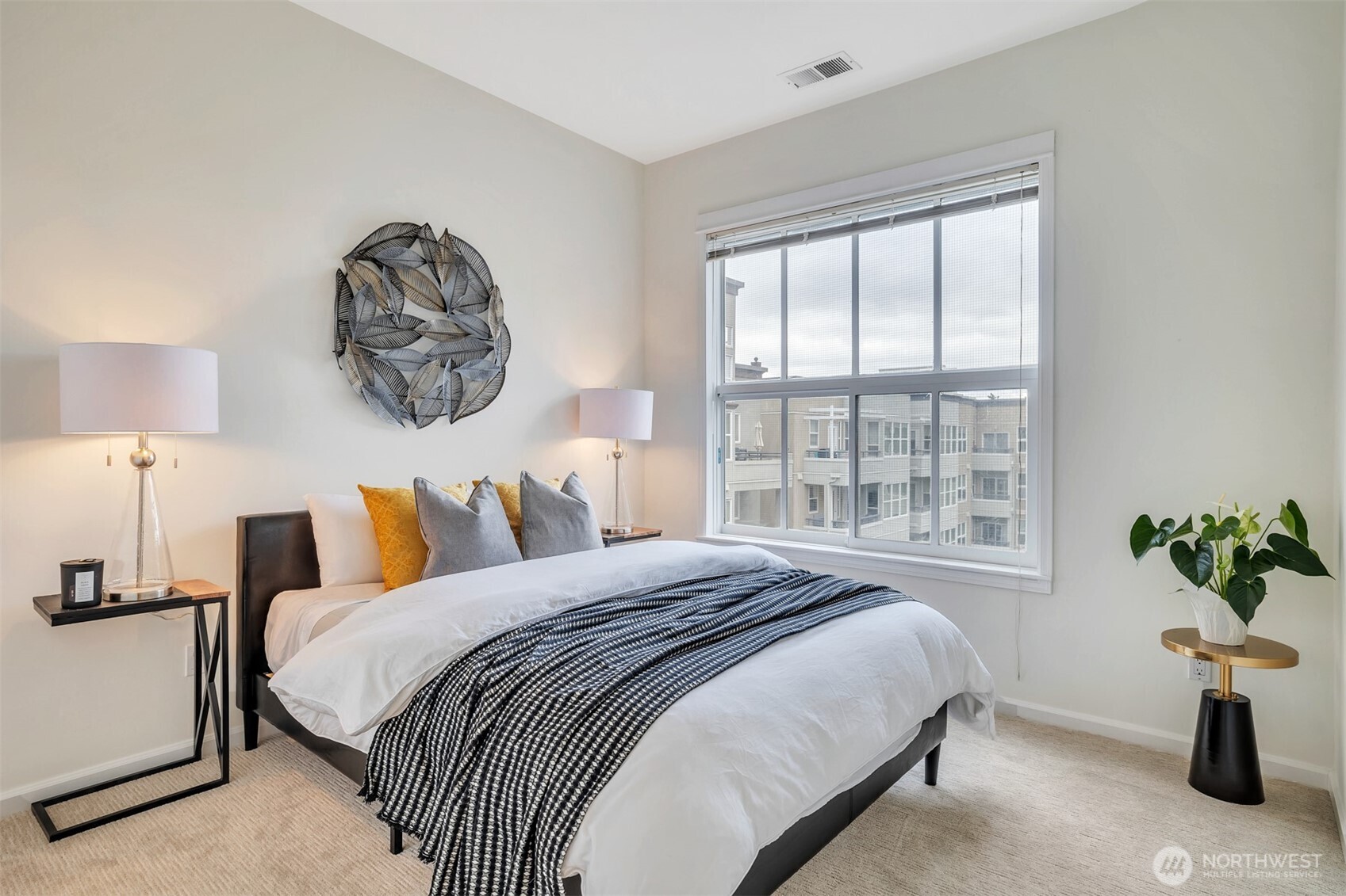 10045 NE 1st Street Unit: 521