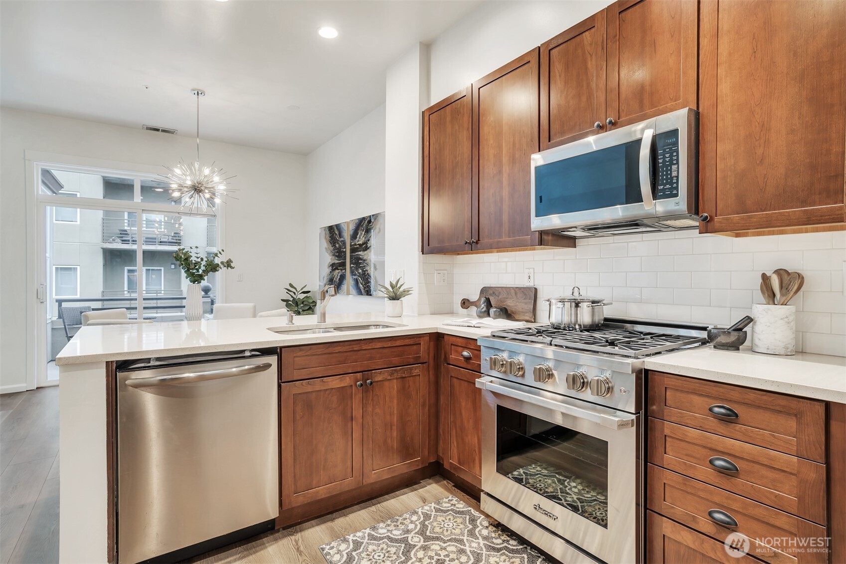 10045 NE 1st Street Unit: 521