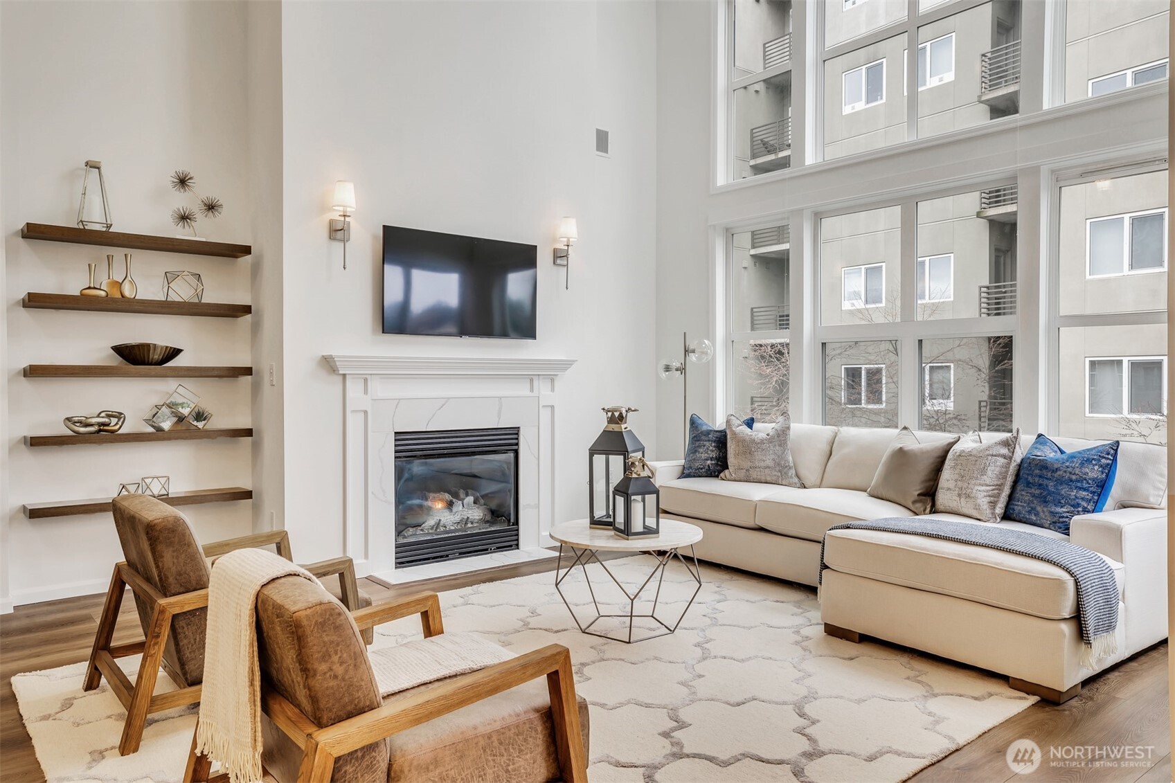 10045 NE 1st Street Unit: 521