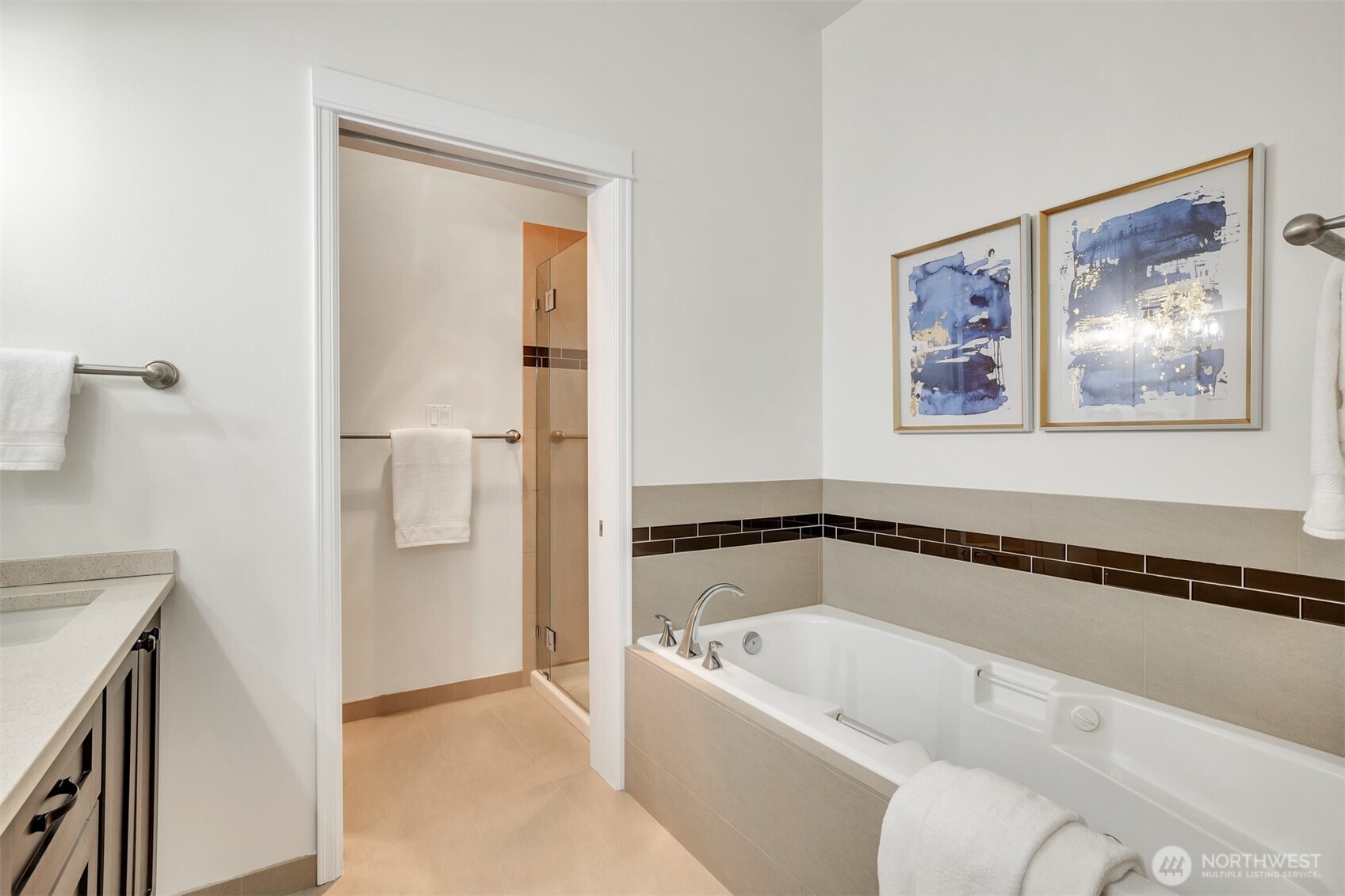 10045 NE 1st Street Unit: 521