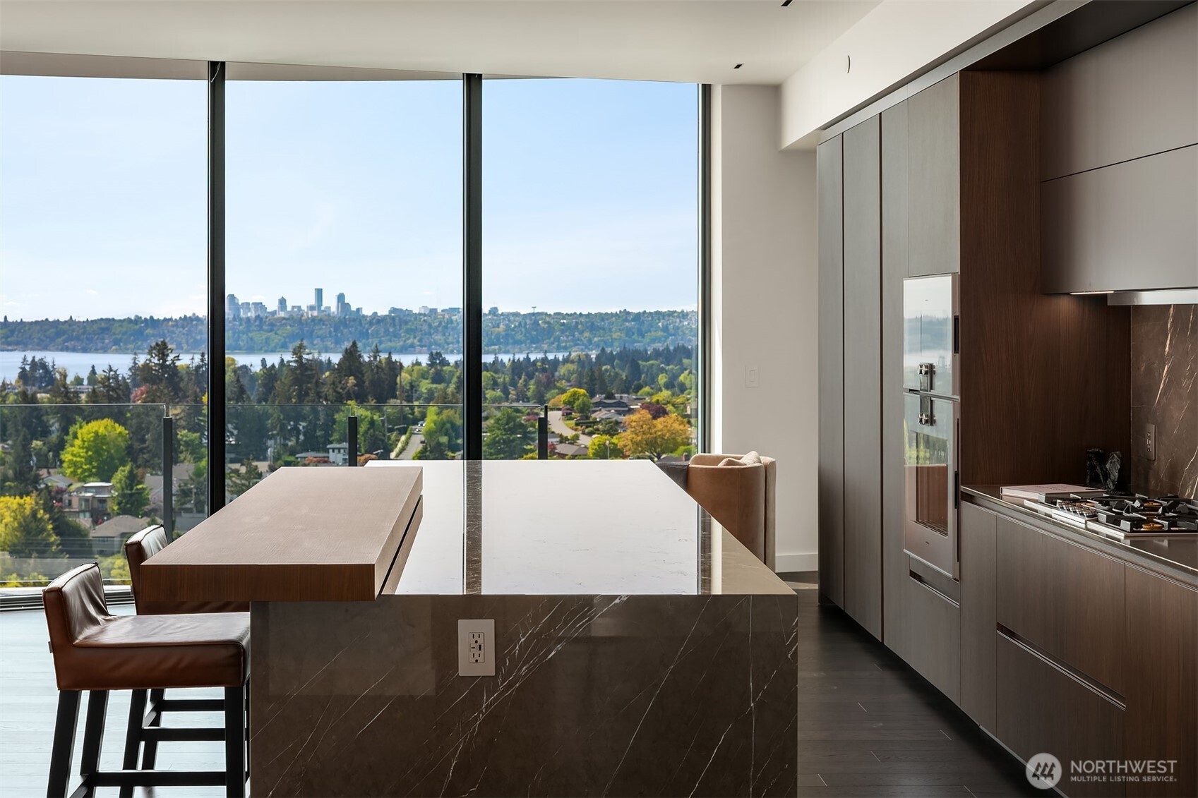 838 Avenue Square NE Unit: 1901