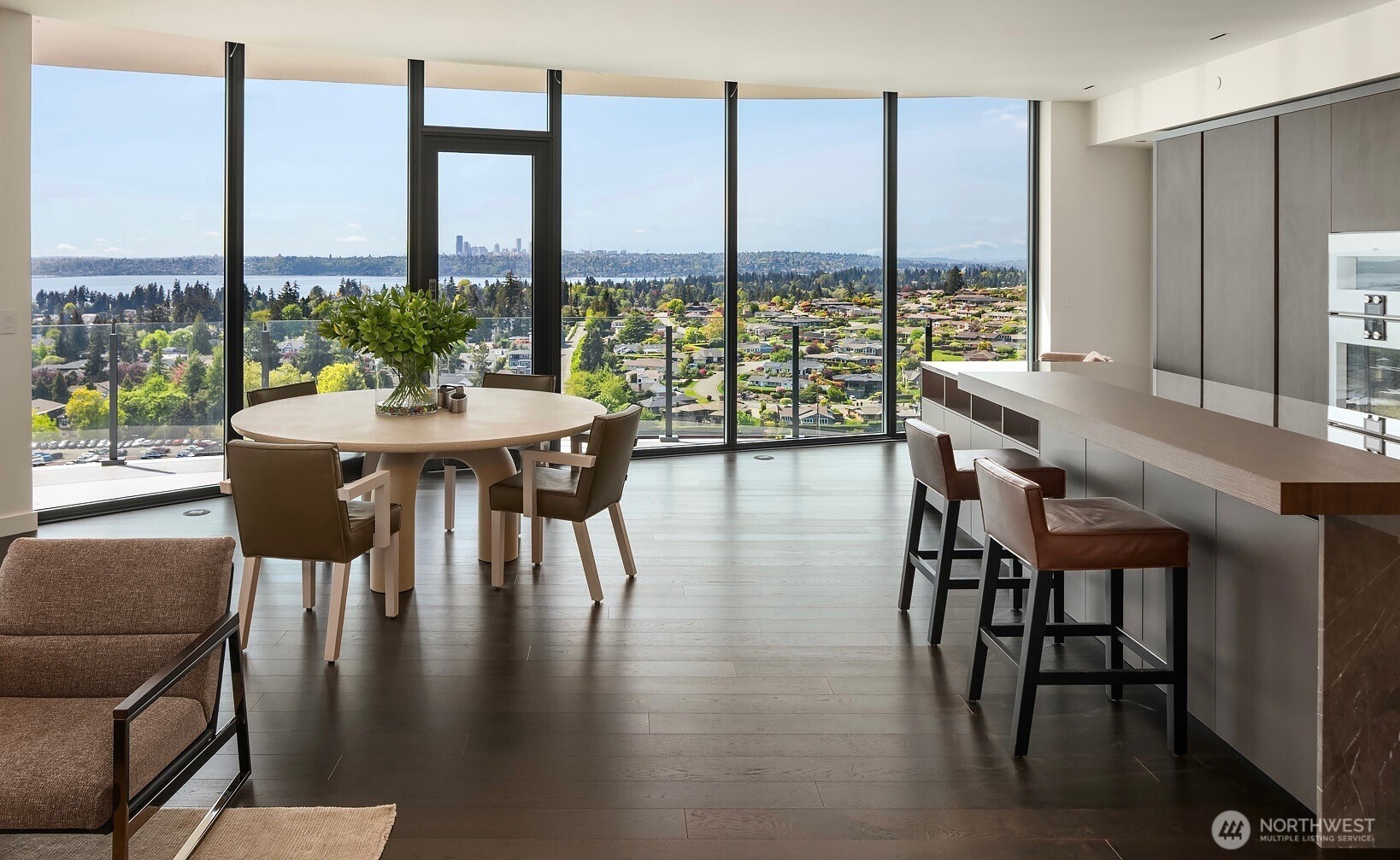 838 Avenue Square NE Unit: 1901