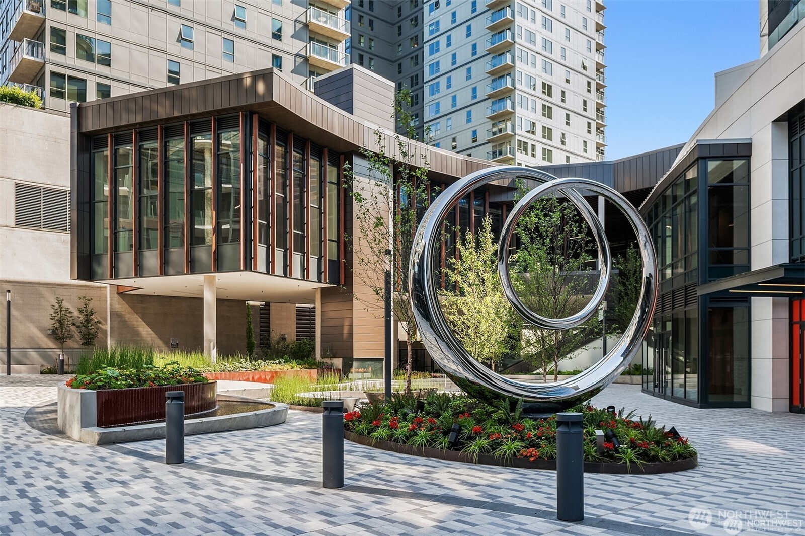 838 Avenue Square NE Unit: 1901