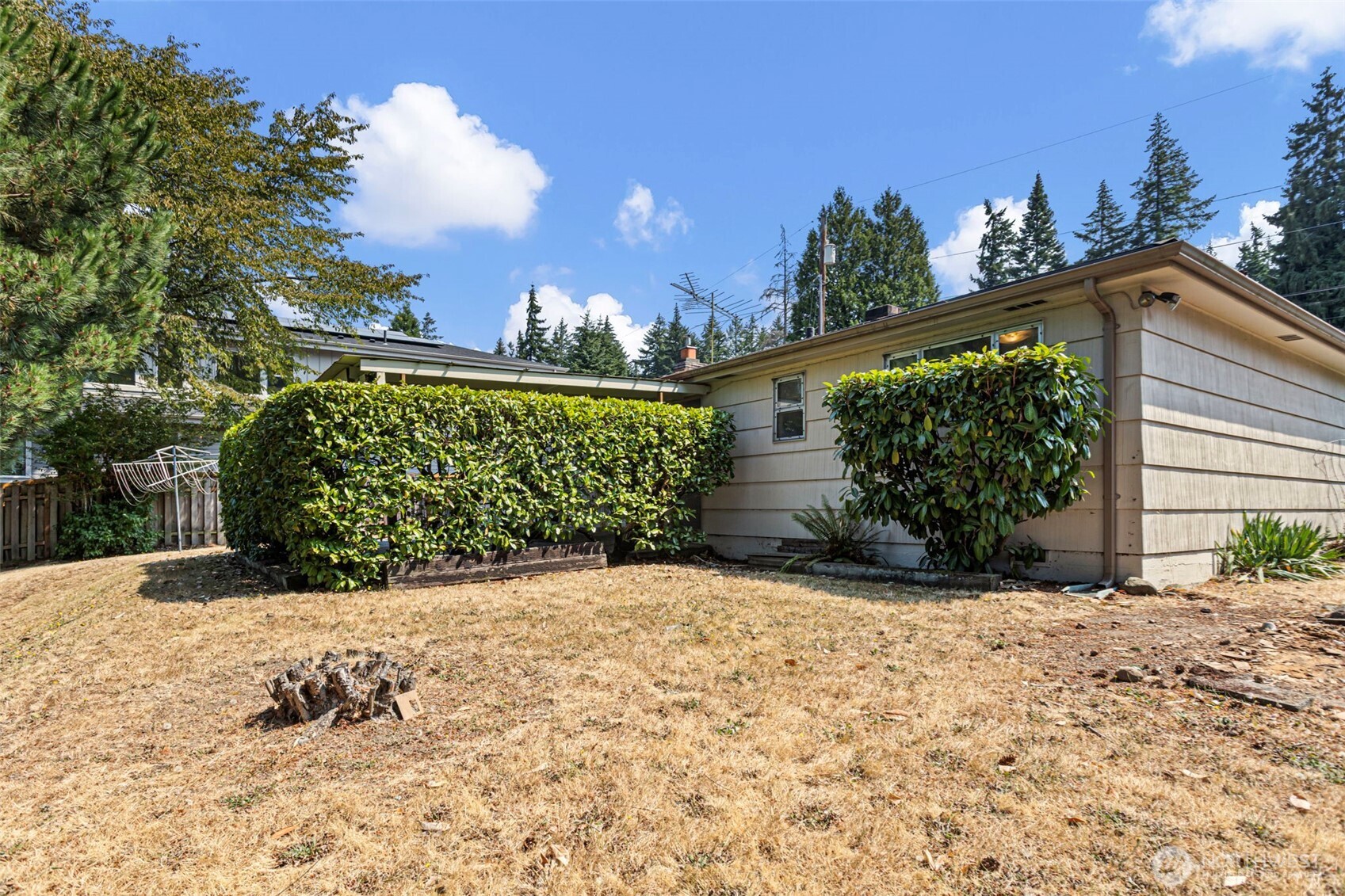 3859 139th Ave SE