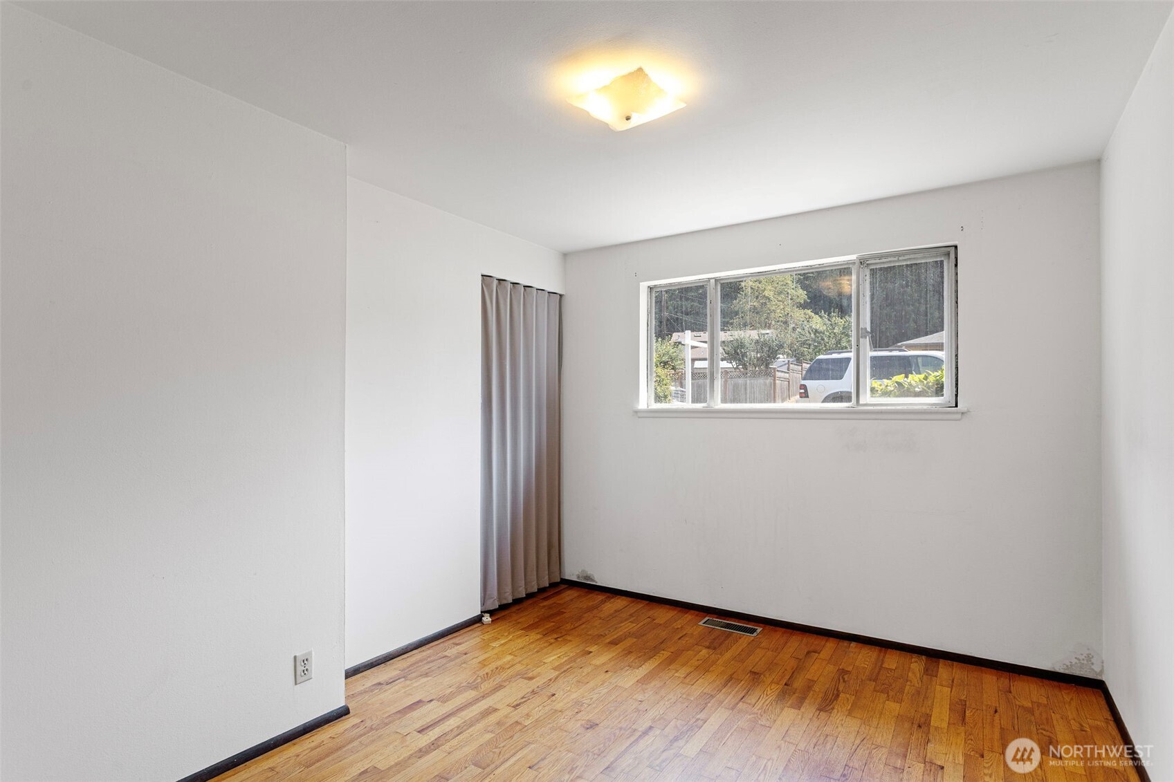 3859 139th Ave SE