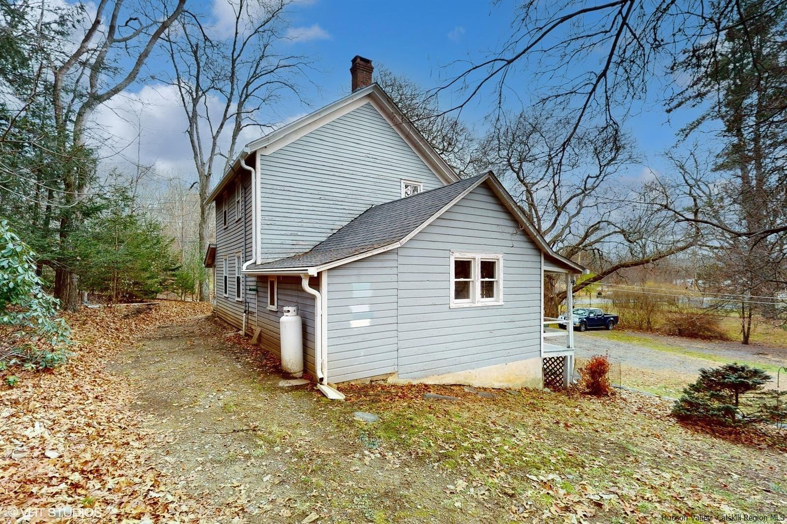423 Samsonville Road
