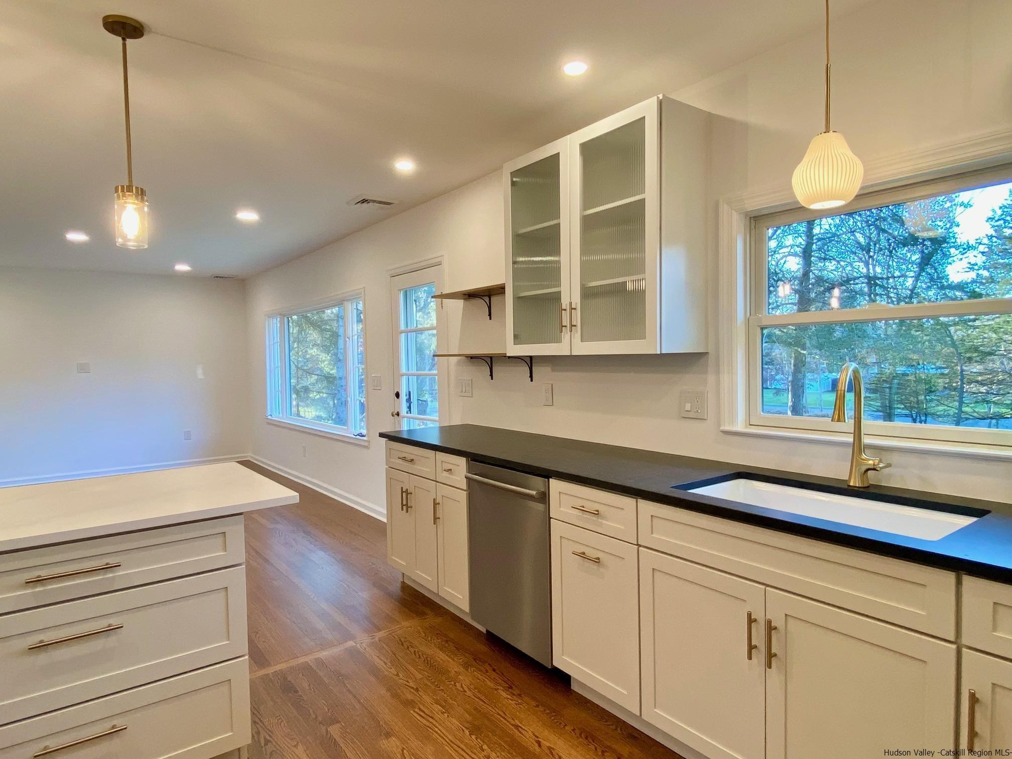 569 Lucas Avenue Extension